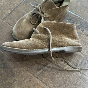 Boys chukka boot